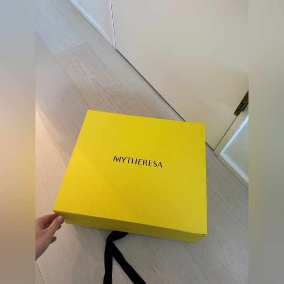 NWT Rebecca Vallance Solana Off the Shoulder Gown Gown Size US 10 - Picture 8 of 9